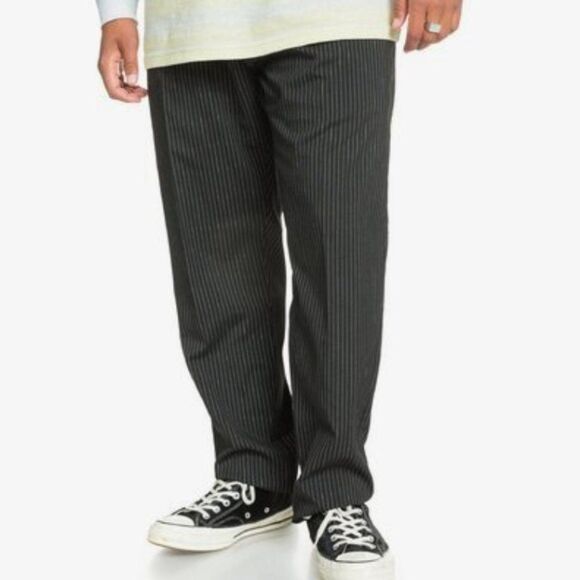 Quiksilver Black White Pin Stripe Pleated Tapered Suit Pants, size 32 - Picture 1 of 12